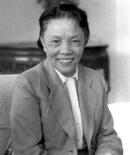 越南“國父”胡志明有多少中國戀人？其中有人為他終身不嫁