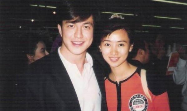 54歲港星官宣離婚！自曝半年零收入，倆兒子均患自閉症