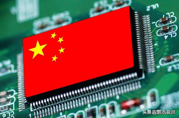 國產光刻機創輝煌，ASML始料未及，上海微電子推出先進封裝光刻機