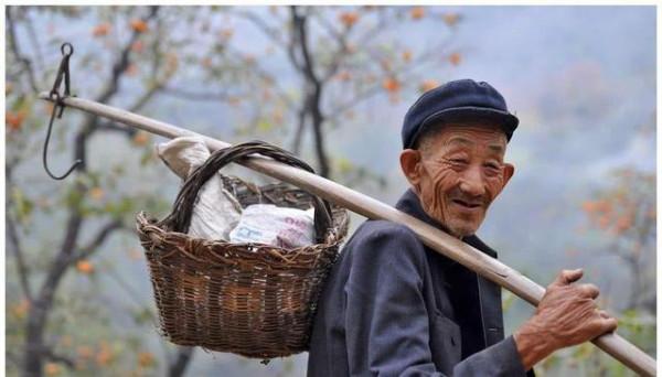 再次提醒:70歲+的老人想要健康,需避開這4個“養生誤區” 再次提醒:70歲+的老人想要健康,需避開這4個“養生誤區”