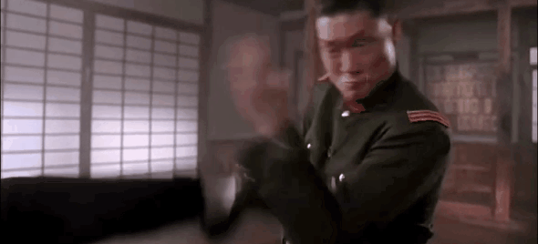 周比利:一腳踢飛吳京,將楊麗菁踹進醫院,為何唯獨不敢傷洪金寶 周比利:一腳踢飛吳京,將楊麗菁踹進醫院,為何唯獨不敢傷洪金寶