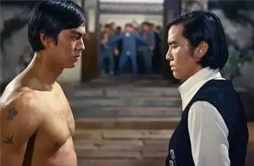 5大美男今昔顏值對比，有人名利雙收越老越帥，有人轉行賣保險