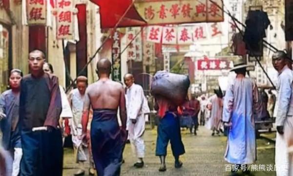 百年前的漢口：滿街的美國紅屋牌香菸