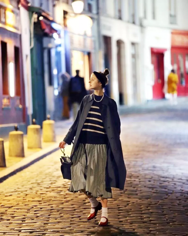 馬丁靴失寵了？這雙鞋才是粗腿女孩的初秋救星