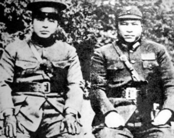 1949年,軍統少將穿解放軍軍裝前往北平,世人才知戴笠愛將竟是特工