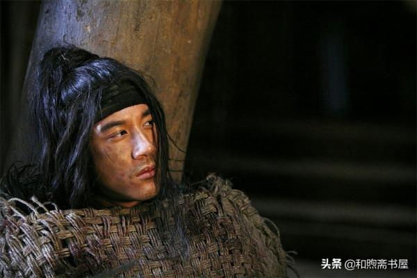 民間故事:父親堅持要葬在亂石灘,家業興旺後,兒子才知父親苦心 民間故事:父親堅持要葬在亂石灘,家業興旺後,兒子才知父親苦心