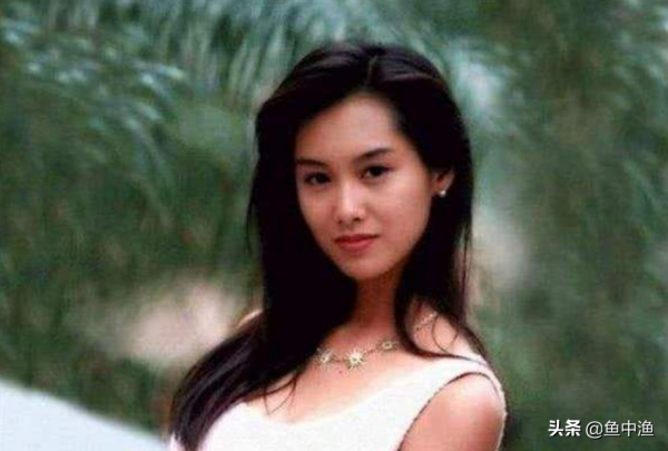 紫霞仙子朱茵的紅塵痴戀，不後悔情斷周星馳，下嫁黃貫中終獲幸福