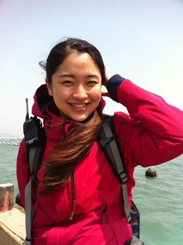 央視《遠方的家》主持人唐天驕美照 央視《遠方的家》主持人唐天驕美照