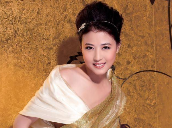 港媒吹上天，卻讓人get不到美感的TVB女星，到底誰眼光有問題