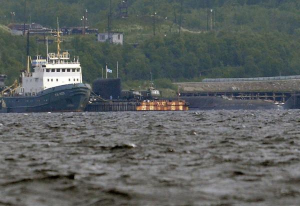 誰能搶到F35B殘骸？除打撈船之外，俄羅斯還有帶機械臂的水下特工