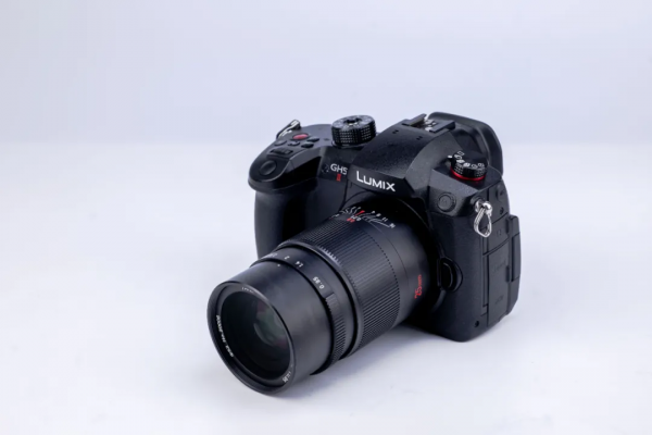 超大光圈真有那麼毒嗎？價效比極高的七工匠25mm F0.95上手體驗