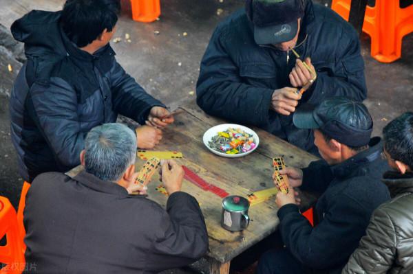 (真實鄉土故事)賭徒“餘六指” (真實鄉土故事)賭徒“餘六指”