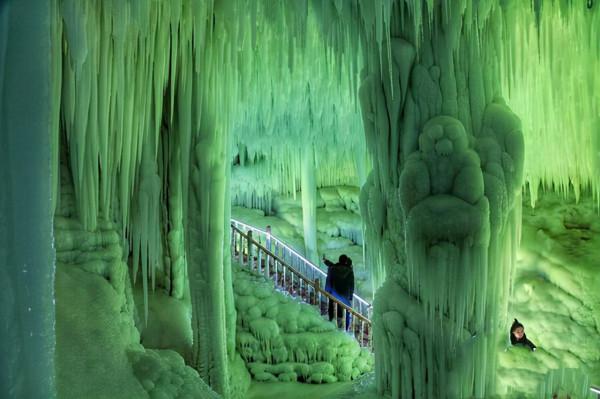 鄉寧一景區內冷門景點，形成時間長原因至今是密，景內冷清人很少