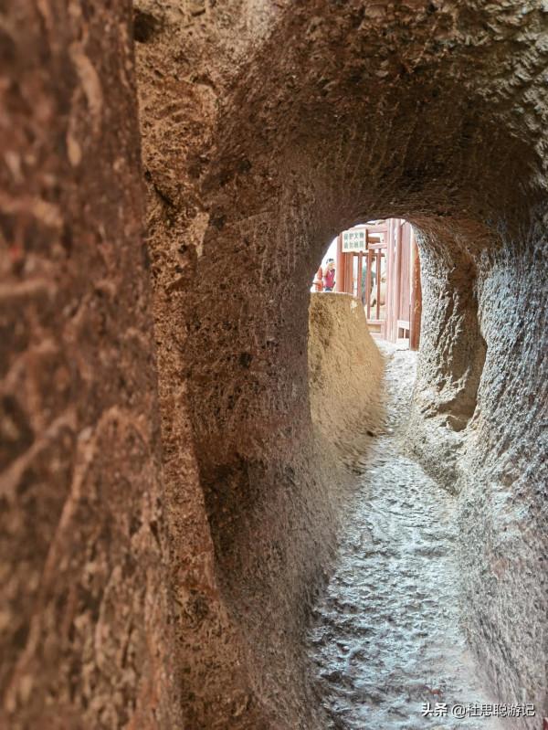 漢EV自駕甘肅,探訪中國四大石窟之一的麥積山石窟,震撼 漢EV自駕甘肅,探訪中國四大石窟之一的麥積山石窟,震撼