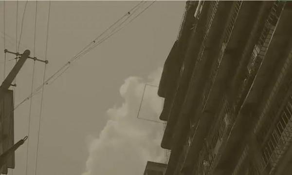 52歲巨嬰沒上過一天班！在家啃老，94歲母親洗衣做飯養他