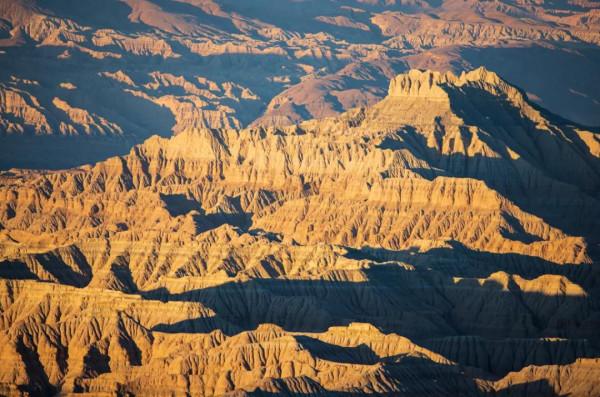 自從你去西藏,你就變了 自從你去西藏,你就變了