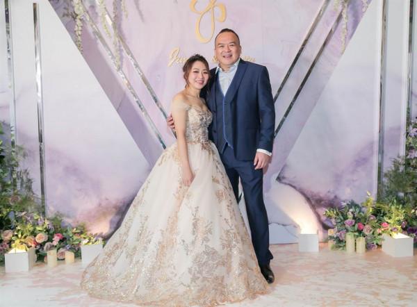 51歲導演明金成去世,結婚5年努力求子,龍鳳胎出生19天沒了父親 51歲導演明金成去世,結婚5年努力求子,龍鳳胎出生19天沒了父親