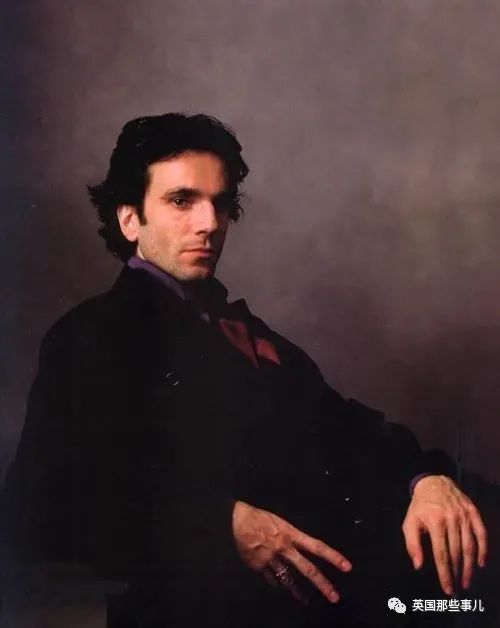 一波贏了基因彩票的星二代，完美的遺傳了父母的美貌