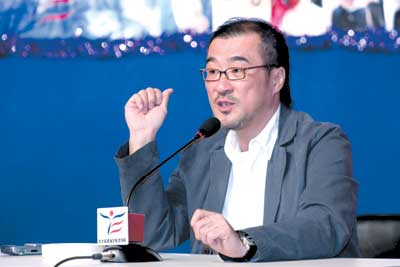 定居內陸的港臺明星，各有各的企圖，有人慘遭封殺，有人星途坦蕩