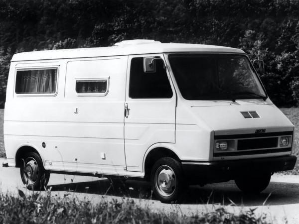 半個世紀前的房車長什麼樣子? 半個世紀前的房車長什麼樣子?