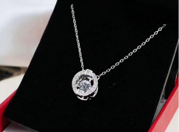 是心動的感覺!來寺庫上看看施華洛世奇跳動的心 是心動的感覺!來寺庫上看看施華洛世奇跳動的心