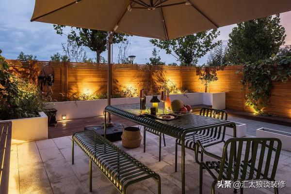 70㎡，有圖書館有咖啡角還有小花園，若有這樣一個家，還要啥別墅