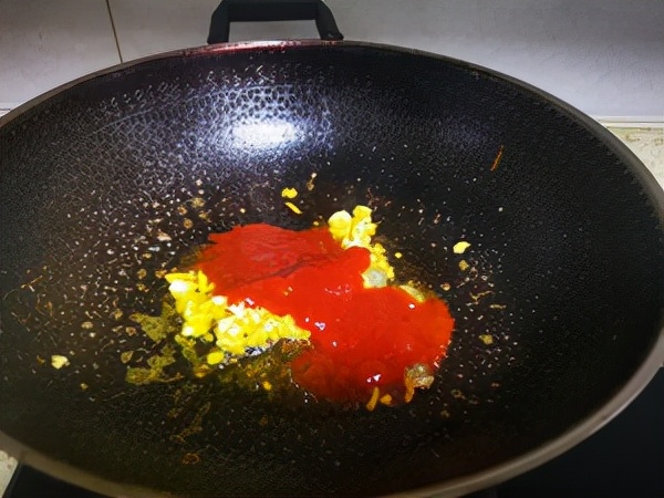 今日份分享——油燜大蝦的做法 今日份分享——油燜大蝦的做法