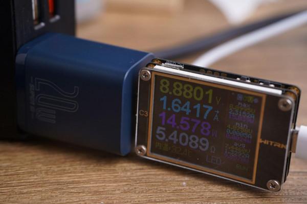 我入手了7款介面卡,哪款更適合你的iPhone13? 我入手了7款介面卡,哪款更適合你的iPhone13?