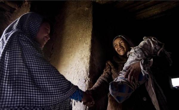 《燦爛千陽》:不反抗不是妥協,深陷骯髒泥潭仍心懷烈日 《燦爛千陽》:不反抗不是妥協,深陷骯髒泥潭仍心懷烈日