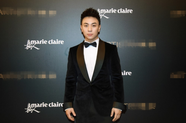 釋小龍為何突然糊了，看他父親乾的那些事，就一點都不奇怪了