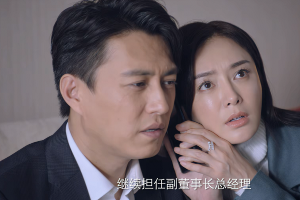 《突圍》疑似換臉鏡頭被發現,換成一位國家一級演員,撞臉汪小菲 《突圍》疑似換臉鏡頭被發現,換成一位國家一級演員,撞臉汪小菲