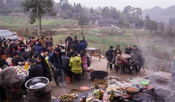 川菜壩壩宴裡的“九大碗”是什麼