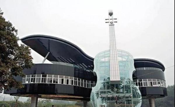 奇葩建築歡樂多,2021年十大丑陋建築評選中 奇葩建築歡樂多,2021年十大丑陋建築評選中