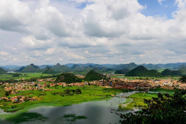 雲南一景區走紅，以景區六大景觀而著稱，距縣城只有13公里