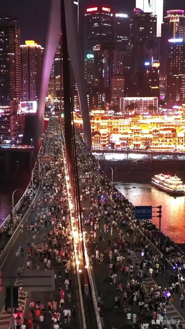 2021國慶狂歡哪裡人多？