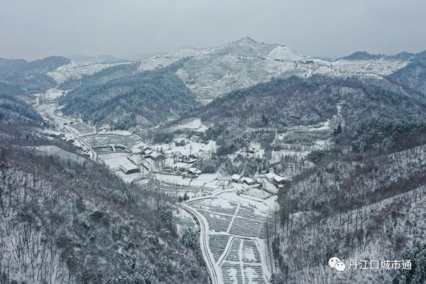 2022年春季丹江口最美雪景，你知道是哪裡嗎？