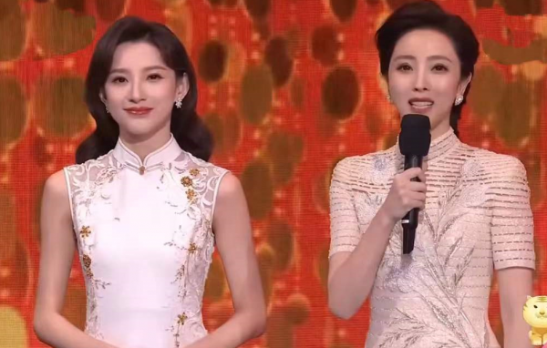 春晚大盤點：鄧超上頭了，趙麗穎有點慌，沈騰出場自帶笑點