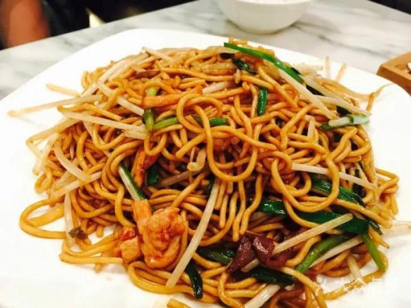 這幾個主食吃一口,跟喝一口油一樣 這幾個主食吃一口,跟喝一口油一樣