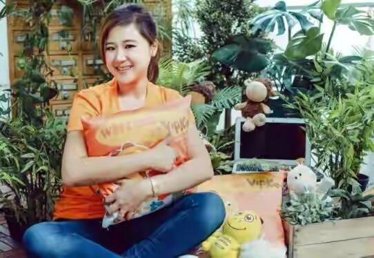 河北女孩,17歲輟學創業,靠英語培訓暴富,如今被家長追討學費 河北女孩,17歲輟學創業,靠英語培訓暴富,如今被家長追討學費