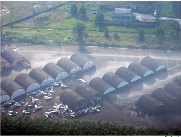 越南版“飛機墳場”：峴港附近的飛機儲存設施