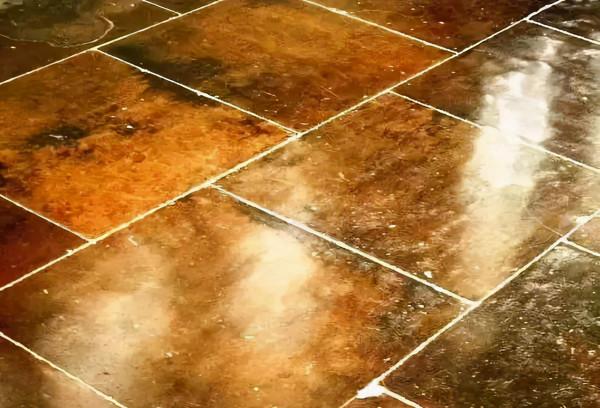 為何故宮600年不倒？撬開故宮地磚發現秘密，來看古代匠人的智慧