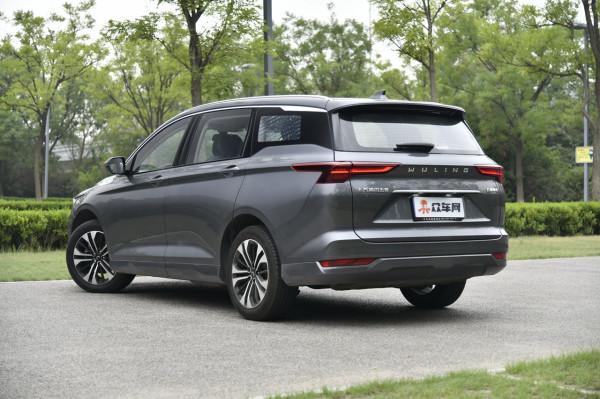 10萬級的自主車型,SUV、轎車、MPV顏值實力都線上 10萬級的自主車型,SUV、轎車、MPV顏值實力都線上