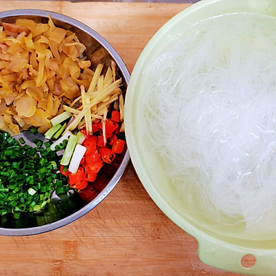 因為這道酸菜粉絲湯,從此愛上了做飯 因為這道酸菜粉絲湯,從此愛上了做飯
