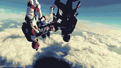 睡覺時突然";一腳踩空";是怎麼回事?這種情況可能是疾病的徵兆 睡覺時突然";一腳踩空";是怎麼回事?這種情況可能是疾病的徵兆