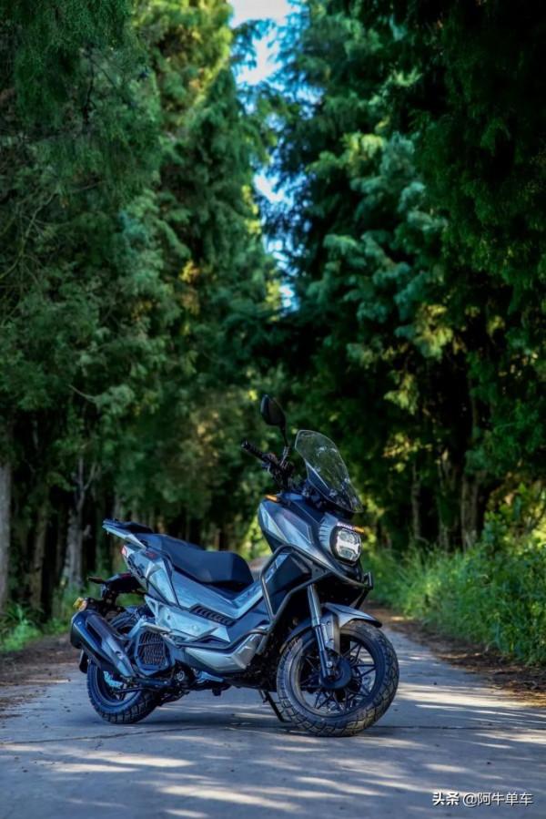 本田正式釋出ADV350，為什麼跨界踏板車如今這麼火？