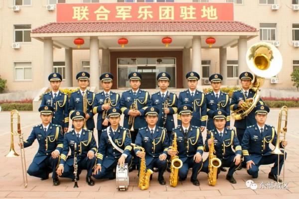 這支戰士業餘軍樂隊,4次到天安門廣場演出 這支戰士業餘軍樂隊,4次到天安門廣場演出