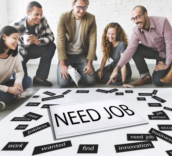 2021年市值前十名的公司，馬化騰的騰訊上榜，馬雲的企業未上榜