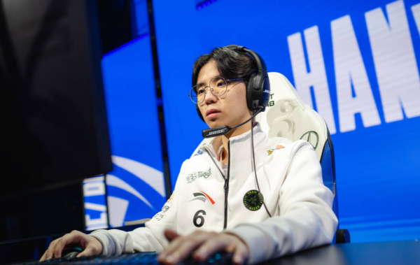 團隊領袖與孤膽英雄！T1對陣HLE，Chovy能否進化很關鍵