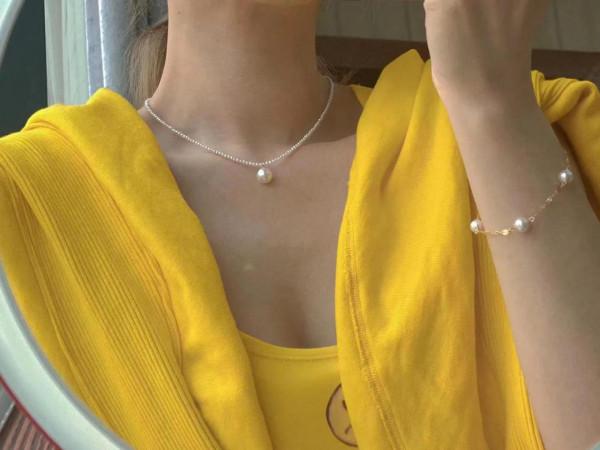 女生喜歡的珍珠頸鍊有哪幾款,戴出美麗的天鵝頸,找到適合自己的 女生喜歡的珍珠頸鍊有哪幾款,戴出美麗的天鵝頸,找到適合自己的