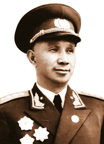 誰敢橫槍立馬，唯我十大將軍，歷數開國大將之豐功偉業